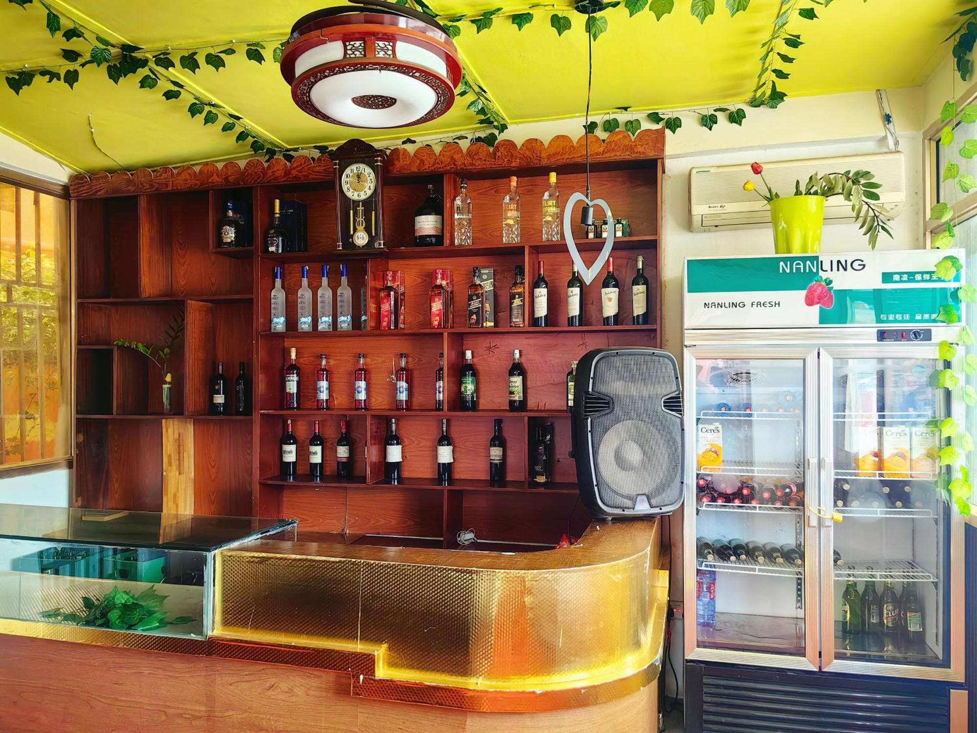 Hongyuanprimierhotel Accra Buitenkant foto