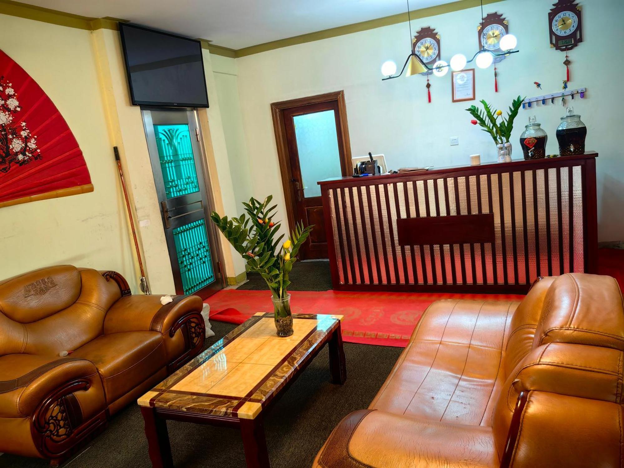 Hongyuanprimierhotel Accra Buitenkant foto
