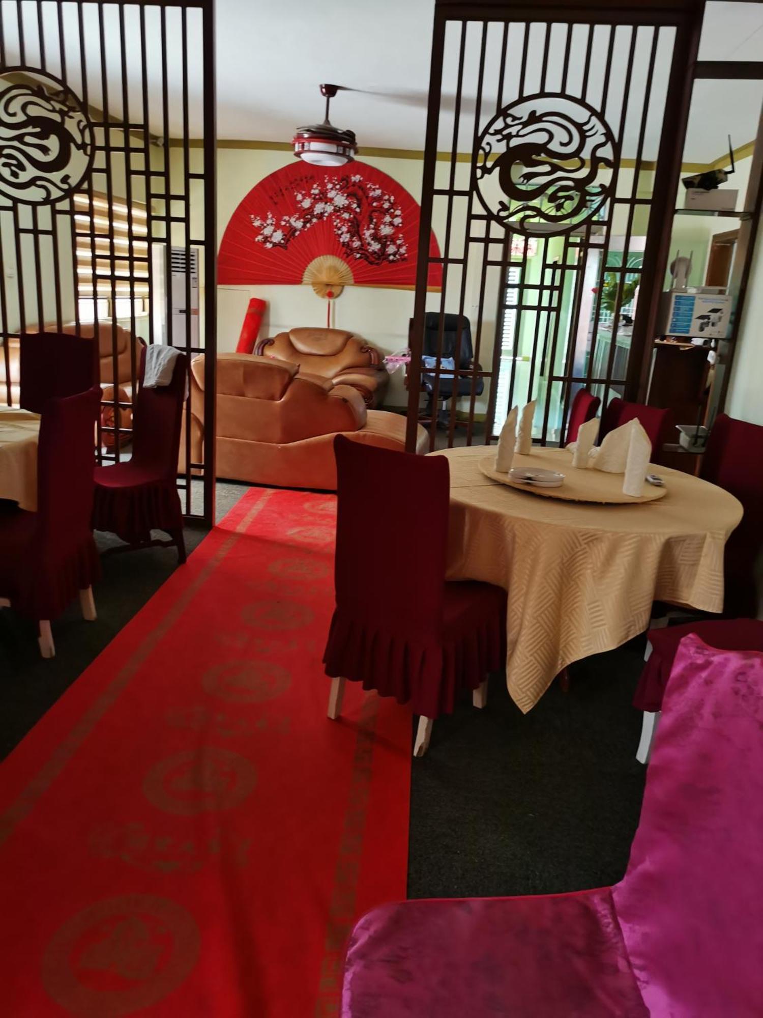 Hongyuanprimierhotel Accra Buitenkant foto
