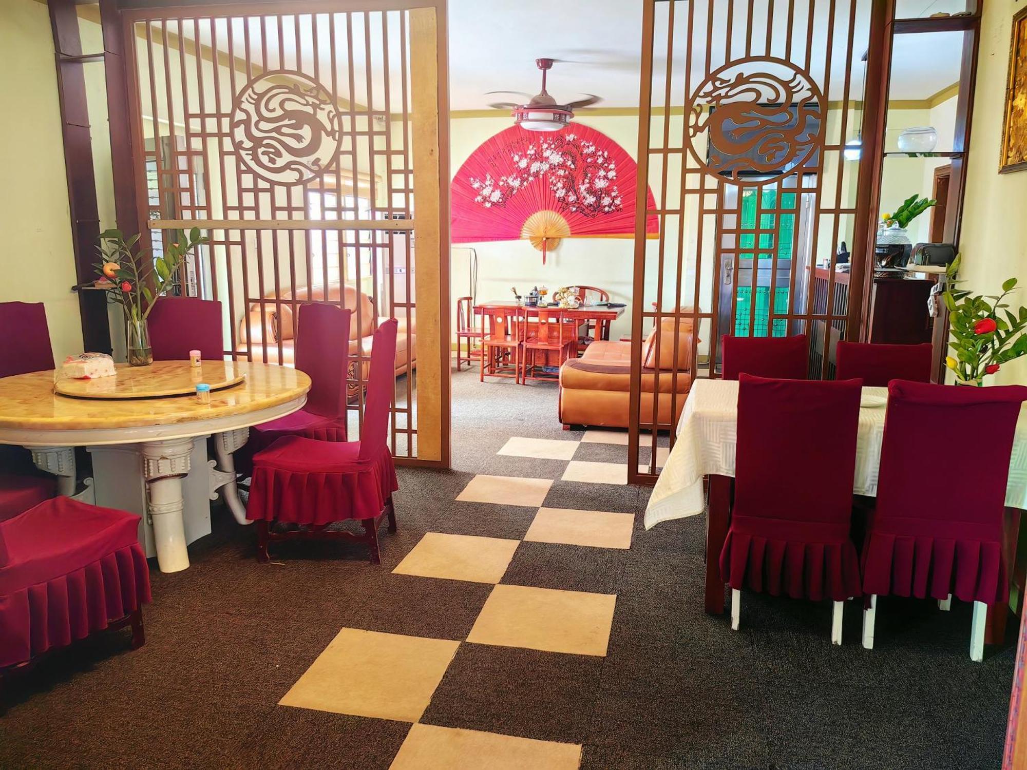Hongyuanprimierhotel Accra Buitenkant foto