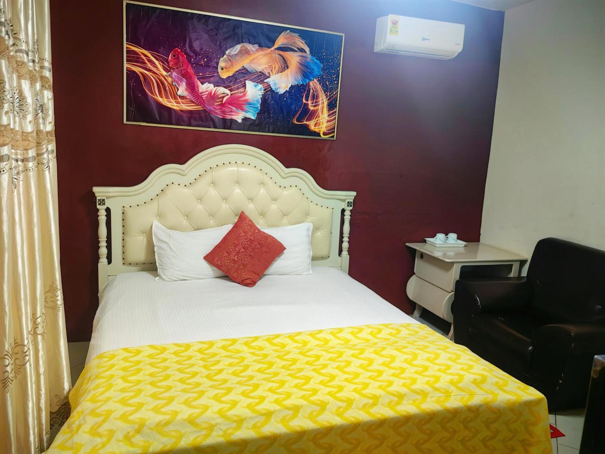 Hongyuanprimierhotel Accra Buitenkant foto